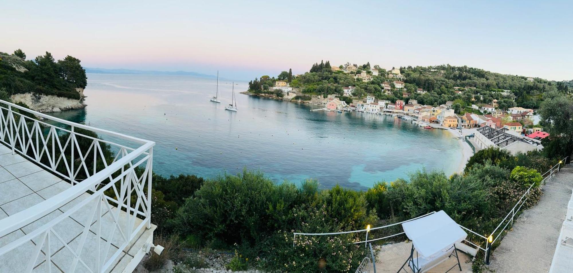 Aronis Spyros Panoramic Seaview Apartments Longós Exterior foto