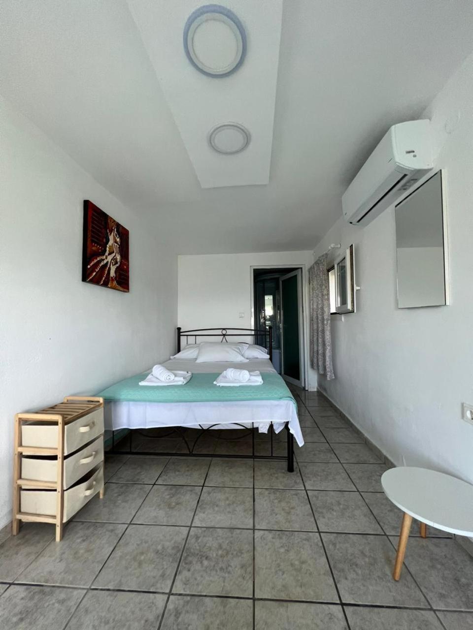 Aronis Spyros Panoramic Seaview Apartments Longós Zimmer foto