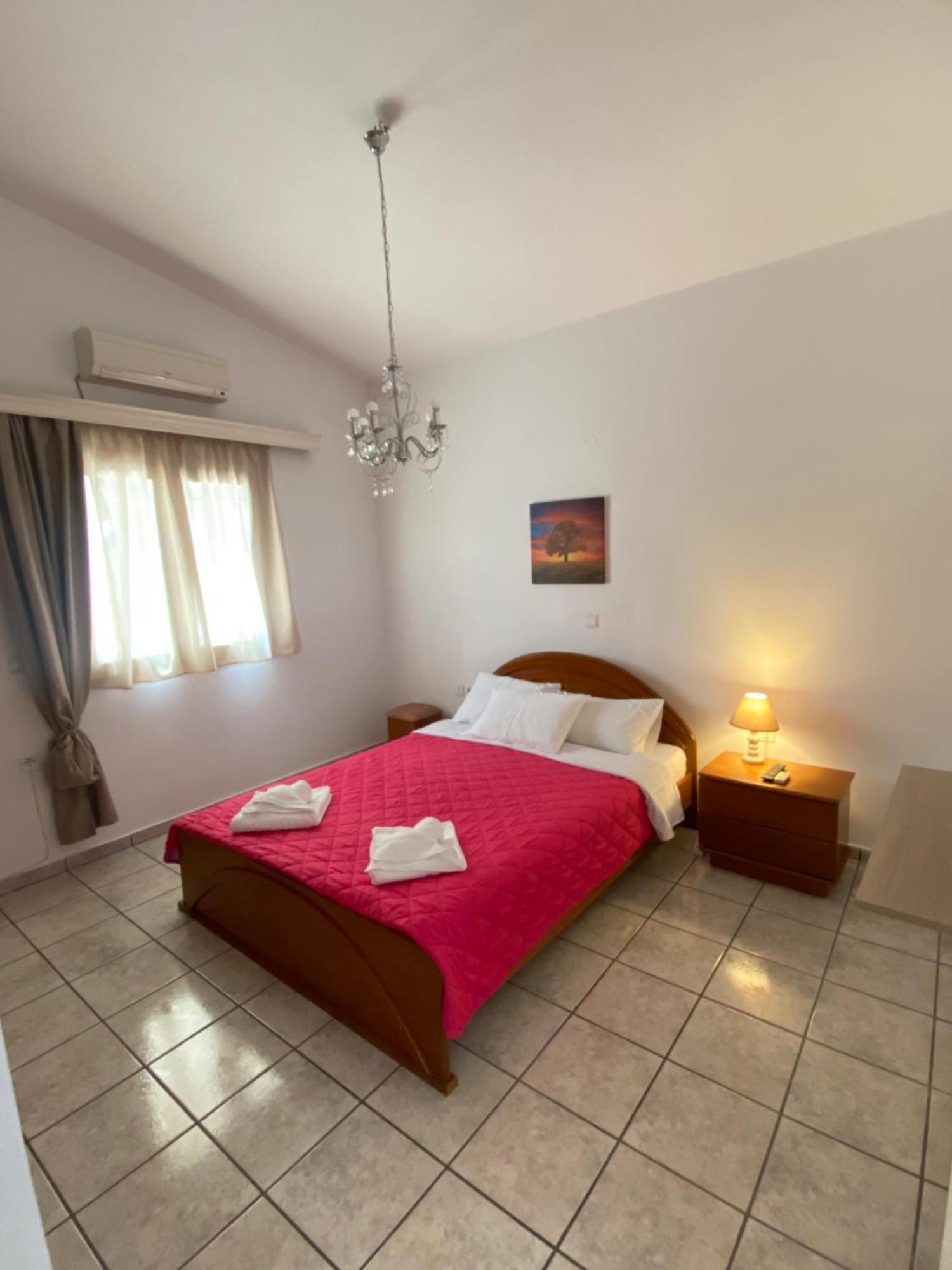 Aronis Spyros Panoramic Seaview Apartments Longós Zimmer foto